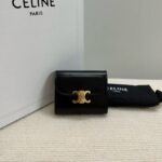 Celine SMALL FLAP WALLET TRIOMPHE IN SHINY CALFSKIN 10D783 black&gold