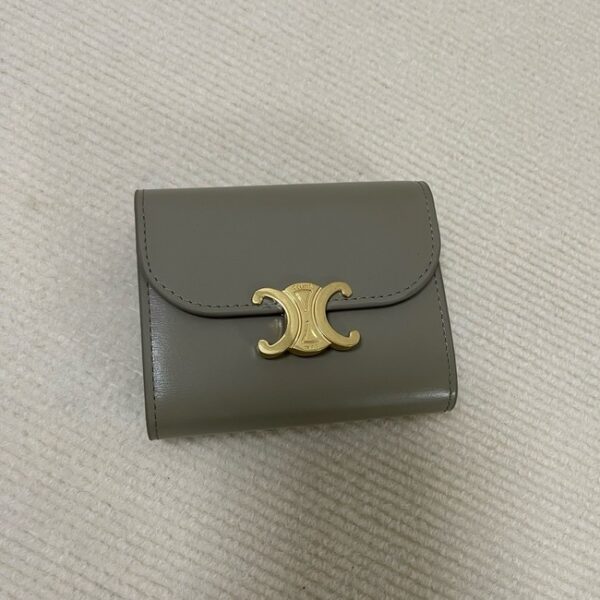 Celine SMALL FLAP WALLET TRIOMPHE IN SHINY CALFSKIN 10D783 dark gray