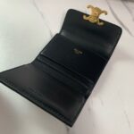 Celine SMALL FLAP WALLET TRIOMPHE IN SHINY CALFSKIN 10L653 black - Image 2