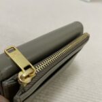 Celine SMALL FLAP WALLET TRIOMPHE IN SHINY CALFSKIN 10L653 dark gray - Image 2