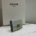 Celine SMALL FLAP WALLET TRIOMPHE IN SHINY CALFSKIN 10L653 light gray - Image 6