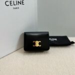 Celine TRIOMPHE COMPACT WALLET IN SHINY CALFSKIN 10K623 black&gold