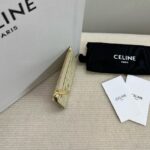 Celine ZIPPED CARD HOLDER IN SMOOTH LAMBSKIN 10K583 Off-white - Image 3