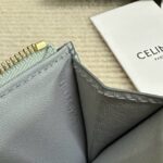 Celine ZIPPED CARD HOLDER IN SMOOTH LAMBSKIN 10K583 light blue - Image 4