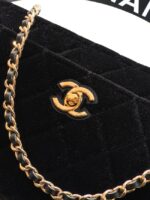 Chanel velvet Wallet On Chain AP1450 black - Image 2