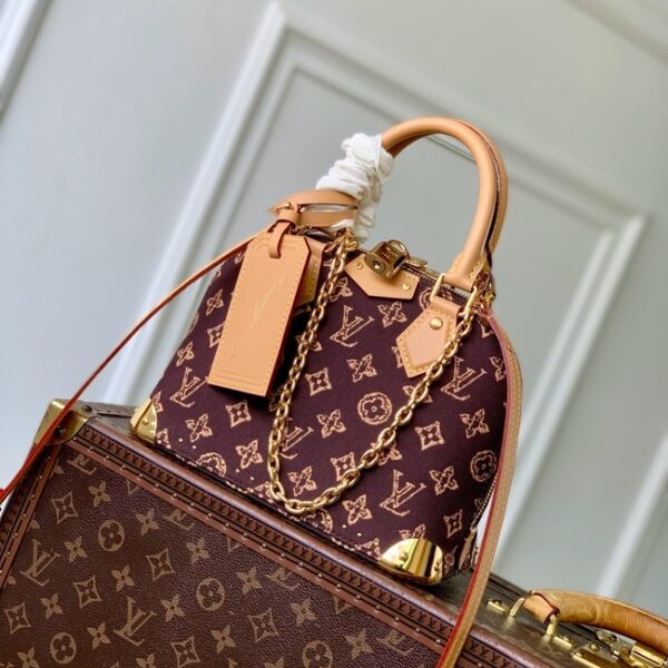 Louis Vuitton Alma Trunk BB M28105