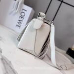 Loewe Puzzle  062611 Light Grey - Image 5