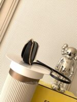 Fendi Graphy 5536 Shoulder Bag Black - Image 6