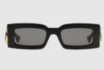 Gucci Rectangular frame sunglasses Style ‎755254 J0740 1012