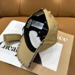 Wholesale fashions Caps Burberry new caps N6913 - Image 2