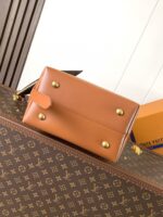 PM M25468 Louis Vuitton Low Key Hobo Brown - Image 4