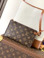 PM M25468 Louis Vuitton Low Key Hobo Brown - Image 5
