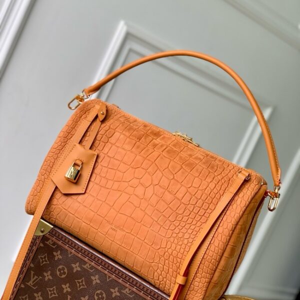 M26358 Louis Vuitton NEW Express MM orange