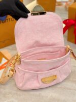Louis Vuitton Washed M13347 pink - Image 4