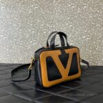 Valentino Garavani Viva Superstar 0016 Black - Image 4