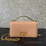 Valentino Garavani Vring Leather Bag 068 deep beige