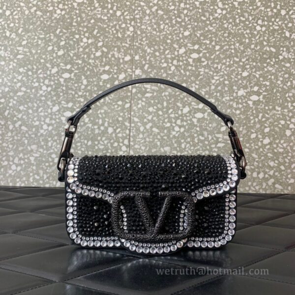Valentino Signature Shoulder Bag 5013 Black