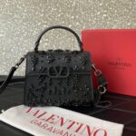 Valentino GARAVANI VSLING Handbag 0063 Black